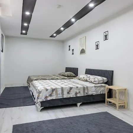 Apartman 1-kaleici Ve Markantalya'ya Yakin Bueyuek Ev