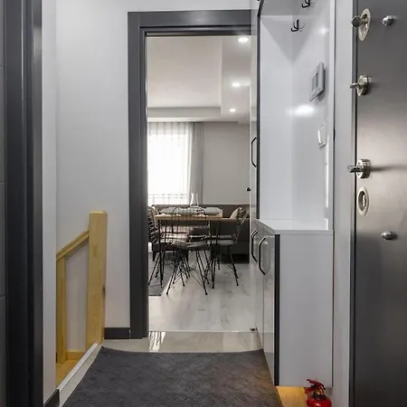 1-kaleici Ve Markantalya'ya Yakin Bueyuek Ev *