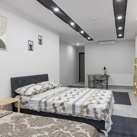 1-kaleici Ve Markantalya'ya Yakin Bueyuek Ev Apartman