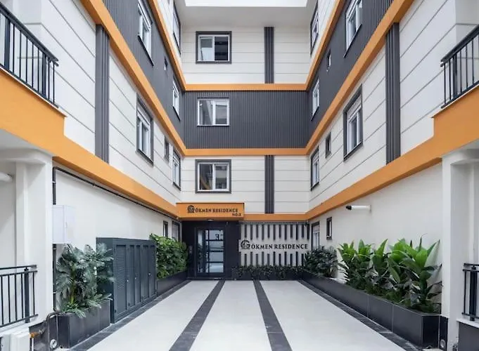 1-kaleici Ve Markantalya'ya Yakin Bueyuek Ev